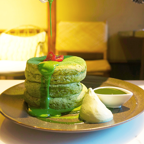 抹茶のチョコフォンダンパンケーキ