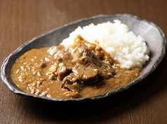 肉割烹の21:00以降の夜鳴きカレー