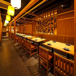 一枚ずつ丁寧に焼き上げる“極上和牛タン炙り焼き”は、外は香ばしく中はしっとりとした至福の味わい