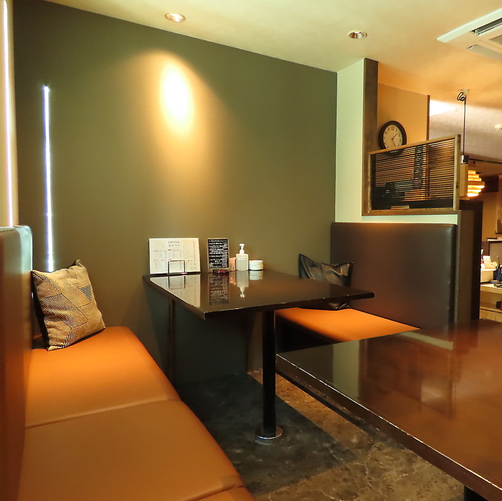 足をゆるりとのばして、大切な人と寛ぎながらゆったりと素敵なお時間を♪