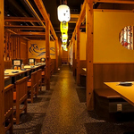 とろける“和牛タン握り”や“肉寿司”は、口の中で旨みが広がる自慢の逸品。