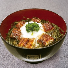 うなとろ丼