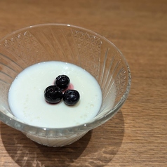 手作り　とろける杏仁豆腐