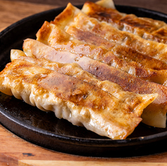 名物！鉄板棒餃子