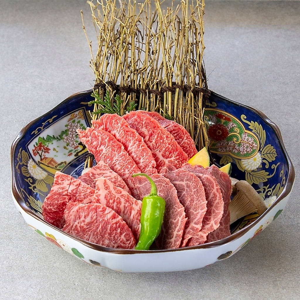 ちょっと贅沢な希少部位3種盛りです。（写真は4人前です。）