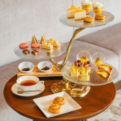 TIAD Flower Afternoon Tea 2025 +乾杯用グラスシャンパン付き