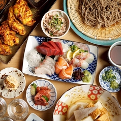 【完全個室完備】博多炉ばた鮮魚と蕎麦居酒屋　炉庵ーROAN－博多駅前店の特集写真