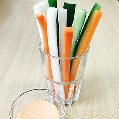 スティック野菜オーロラディップ添え