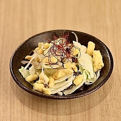 香味野菜と塩昆布キャベツの玉蜀黍スコーン和え