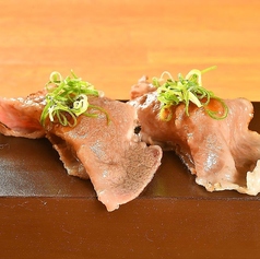 和牛炙り（一貫）