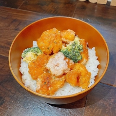 海老マヨ風チキン丼