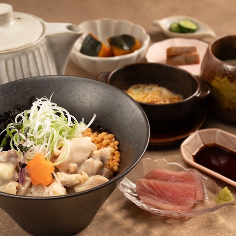 鉄釜で炊くお米とこだわりの出汁で作る絶品だし茶漬けが人気！お１人様から大歓迎◎