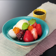 【甘味】いちごのあんみつ