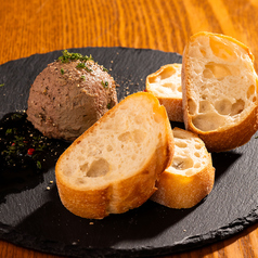 自家製レバーパテ（バゲット4枚）