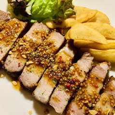 県産豚のしっとりローストポーク