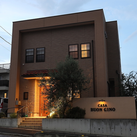 CASA BUONGINO J[T {W[m