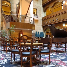 お見合いなどのご主旨にもおすすめのテーブル席