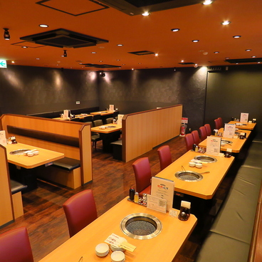 焼肉 山河 朝霞店の雰囲気1