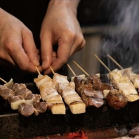 じっくりと炭火で焼き上げる