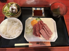 焼肉本舗 島牛のおすすめランチ1