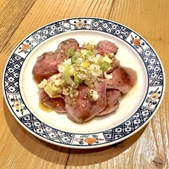 ほぼ豚タン 刺し