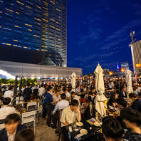 夜風が心地よい大型BBQ空間