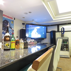 お一人様でも利用可能なカウンター席