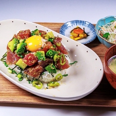 まぐろのユッケ丼