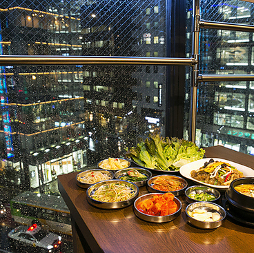 とんちゃん 池袋南店の雰囲気1