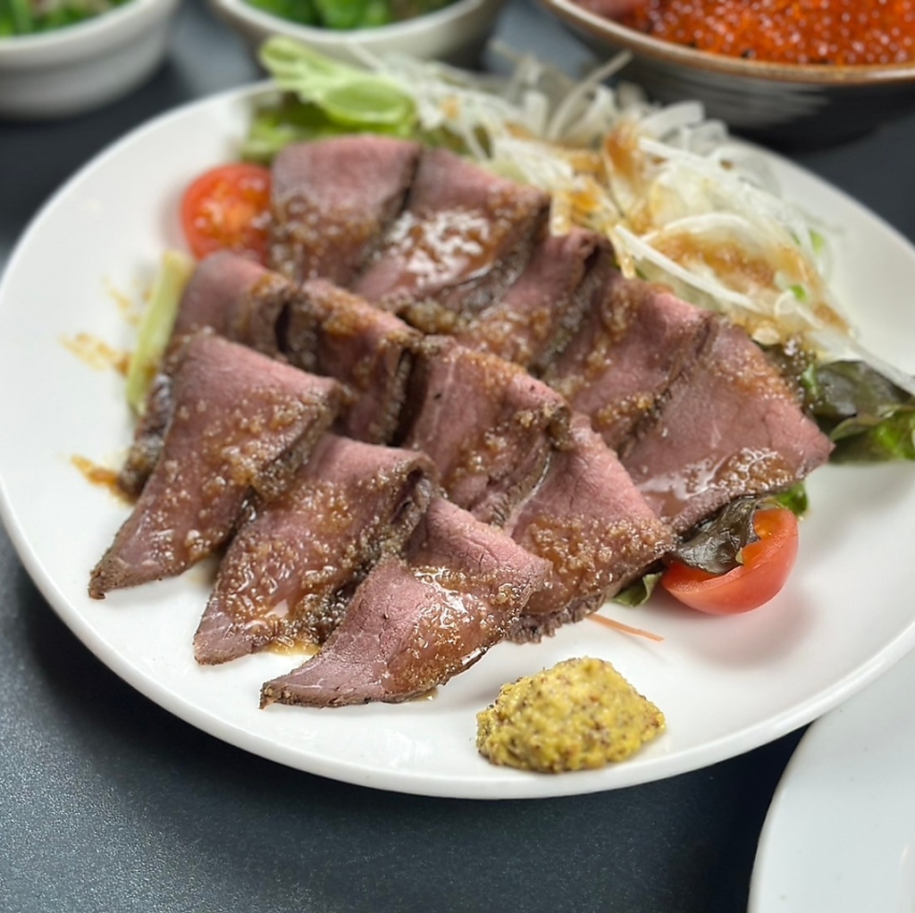 当店自慢のやわらかローストビーフ!!