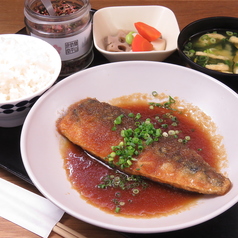 本日の魚、煮付け定食