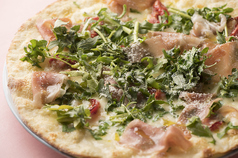 Pizza Quattoro Formaggio　～　クワットロフォルマッジョ　～