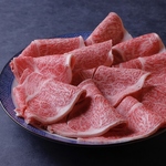 当店ならではの特別な仕入れで、新鮮なA5和牛がお手頃に楽しめる