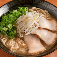 醤油豚骨ラーメン