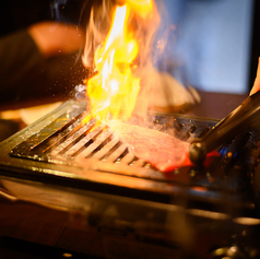 コースのお肉お焼きします アクセス抜群!駅徒歩3分!