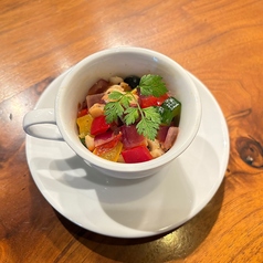 タコと彩り野菜のマリネ