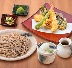 利久で打ち立て蕎麦を楽しめるのは当店だけ!!