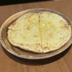 ハニーチーズピザ（ハーフ）