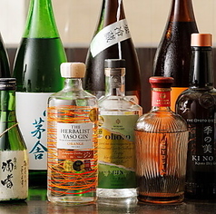 豊富なお酒と調和する趣向を凝らした和風仕立ての和酒肴