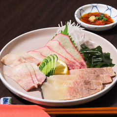 長崎産 クジラ刺し盛り合わせ(1人前)【3種】