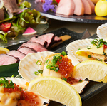 こだわりの宴会コースは、旬の食材を活かした料理が満載。どのシーンにもぴったりです。