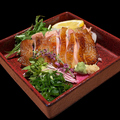 料理メニュー写真&nbsp;もも炙りタタキ
