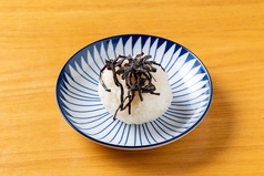 出汁で炊いた塩むすび