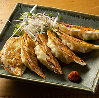 こだわりの鶏料理をご賞味あれ！「あっさり鶏餃子」など