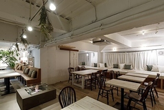 着席52席、立食80名ほどまで承ります。お気軽にご相談ください！