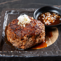 名物ハンバーグと生タンの逸品