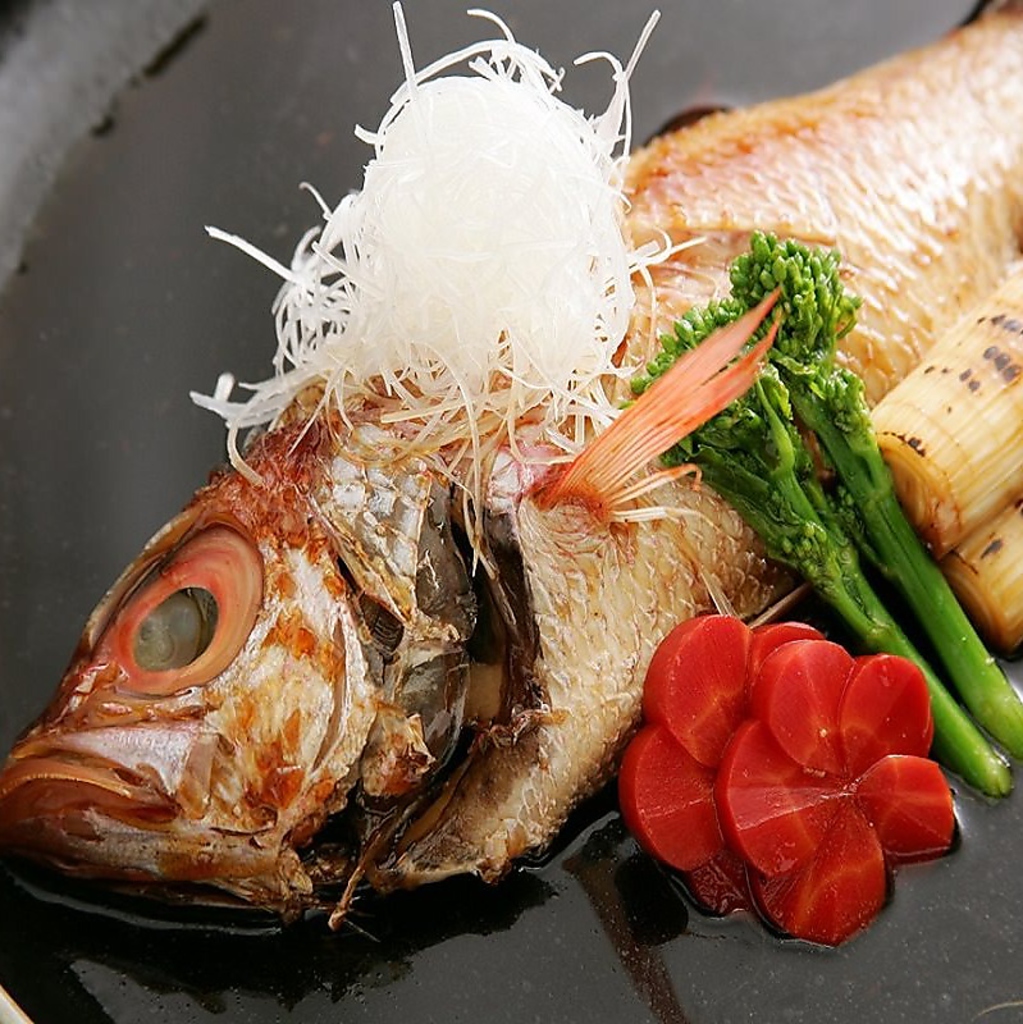 【お好みで煮付け・焼き魚で！】魚を選んで、お好みで焼き魚や煮魚に仕上げて振る舞います！