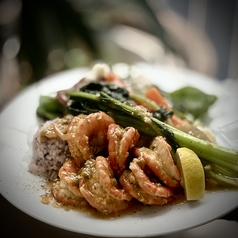 青唐辛子とケイジャンバターのグリルシュリンプ