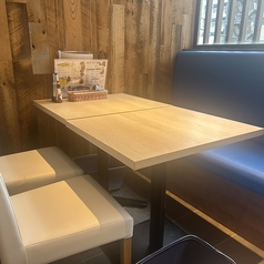 MICHI FISH&OYSTER ミチ 天神大名店の雰囲気2