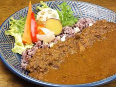 ランチメニュー いろいろお豆と雑穀のスパイシーカレー